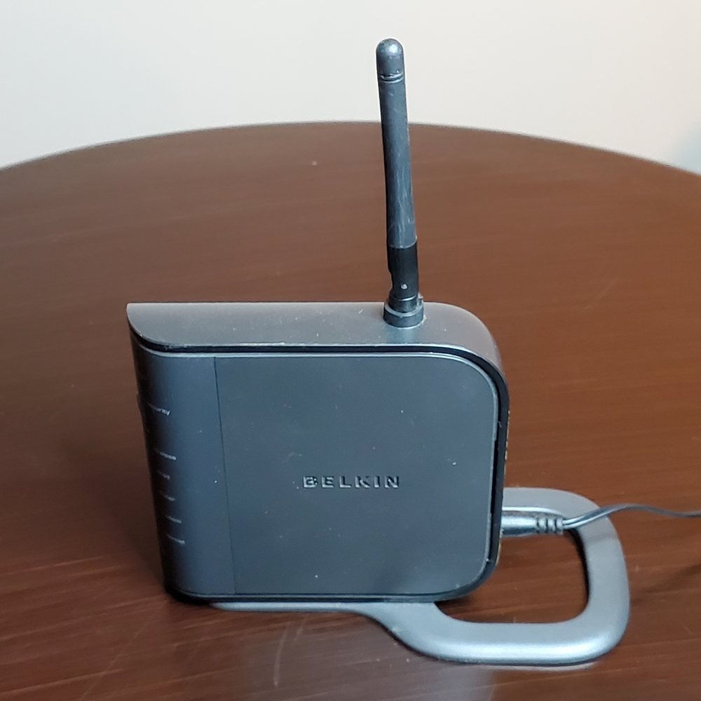 Belkin - N150 -  Enhanced - Wireless Router - Picture 2 of 6